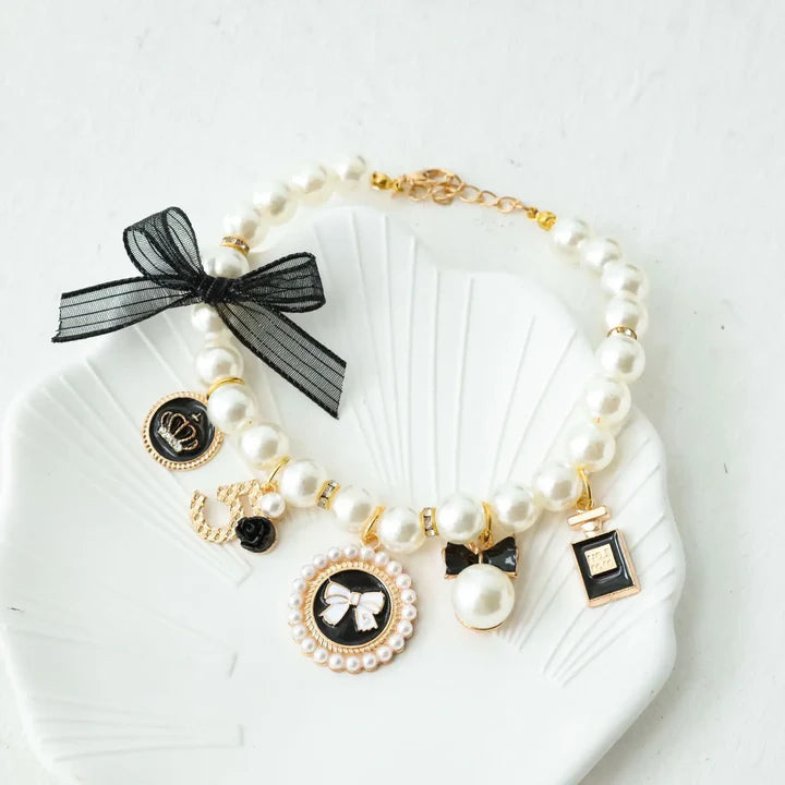 Pearl Collar Necklace